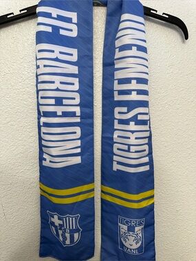 FC Barcelona x Tigres Blue Fan Scarf
